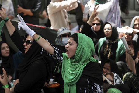 Implication politique en Iran de Khatami au Green Movement