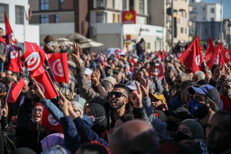 <strong>Tunisia: Towards Democratic Collapse</strong>